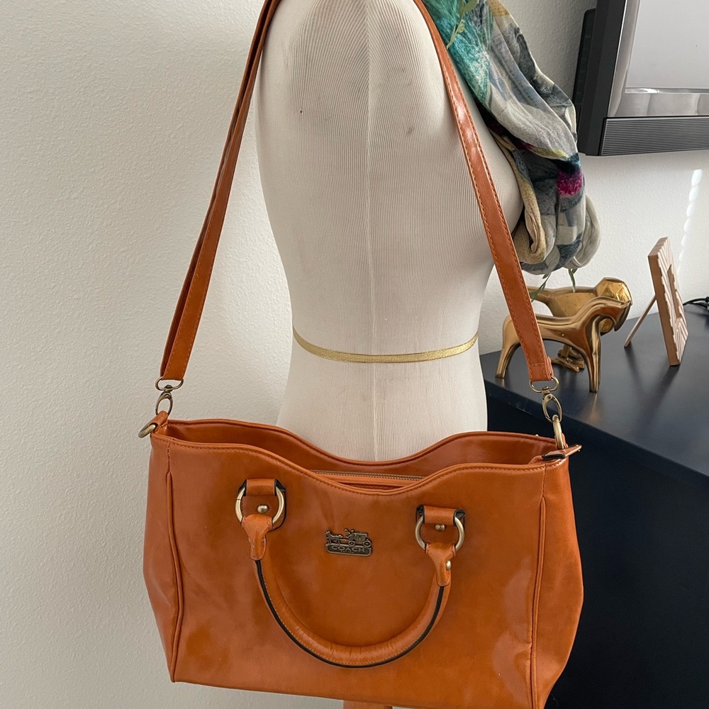 Coach Brown Leather Town Tote Satchel Bag - Picture 2 of 12